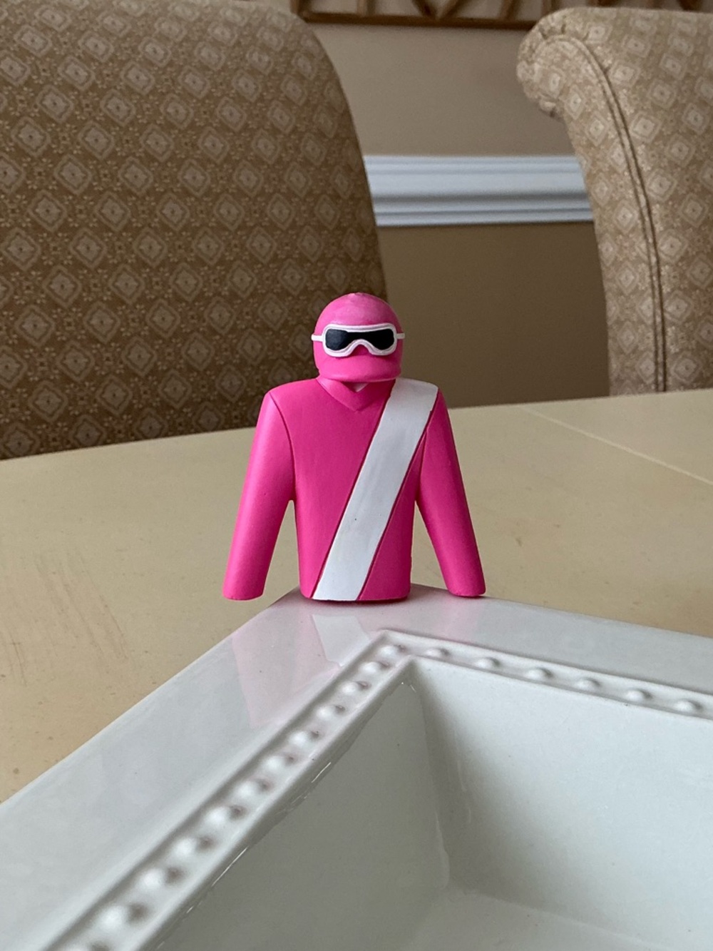 Jockey Silks Platter Decoration - Pink & White  🏇